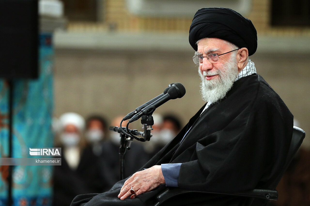 Supreme Leader pays homage to massive turnout at Iran's at Feb. 11 rallies