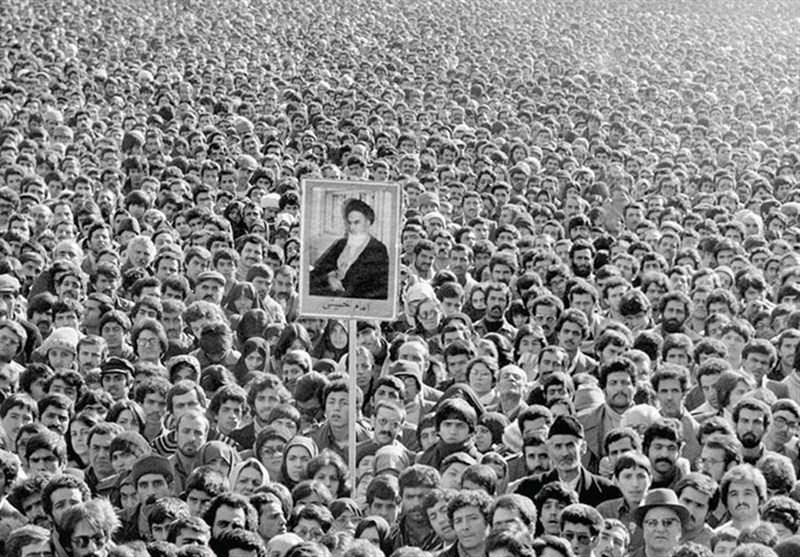 مردم‌سالاری یکی از موضوعات اصلی مکتب امام خمینی (ره) است