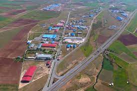 50 قرارداد واگذاری زمین در شهرک‌های صنعتی کردستان منعقد شد