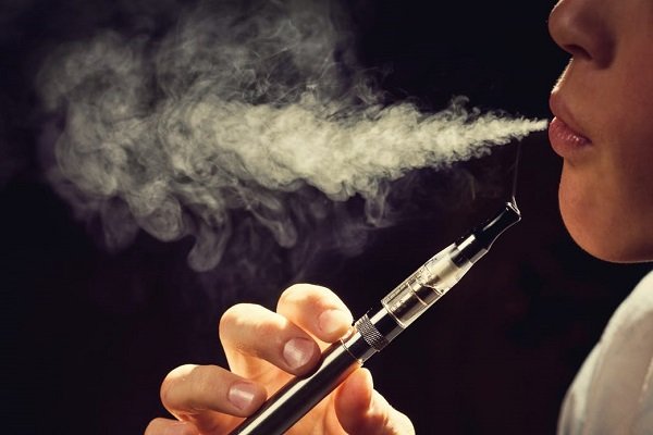 ارتباط استفاده از سیگار الکتریکی و بالا رفتن خطر ابتلا به سرطان ریه