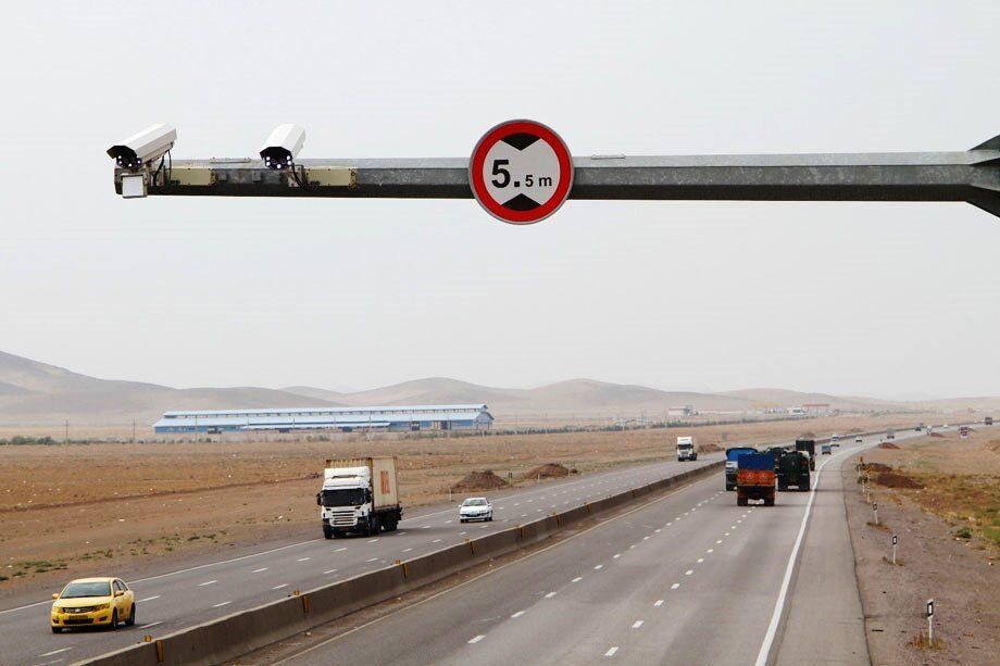 جاده‌های همدان به دوربین کنترل سرعت میانگین مجهز شدند