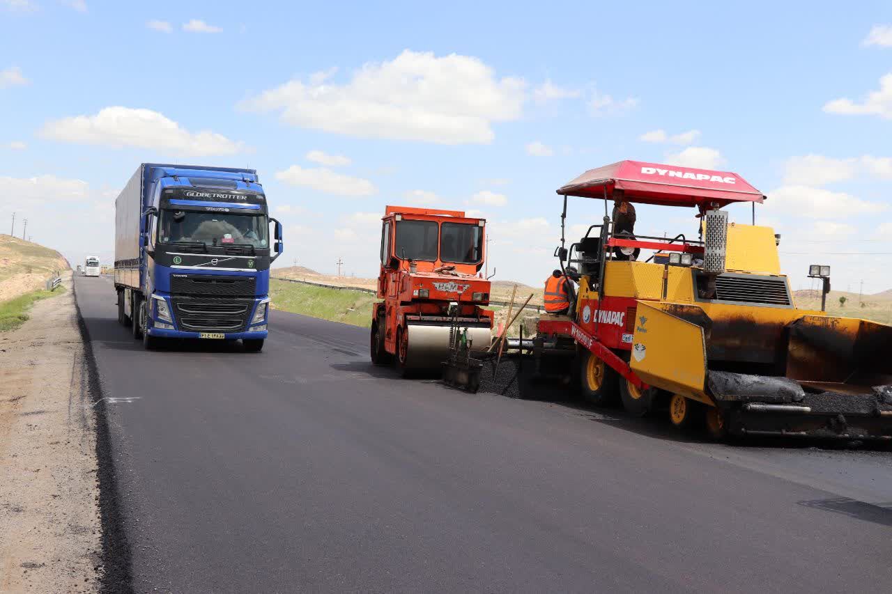 بهسازی راه‌های همدان با انعقاد 43 قرارداد