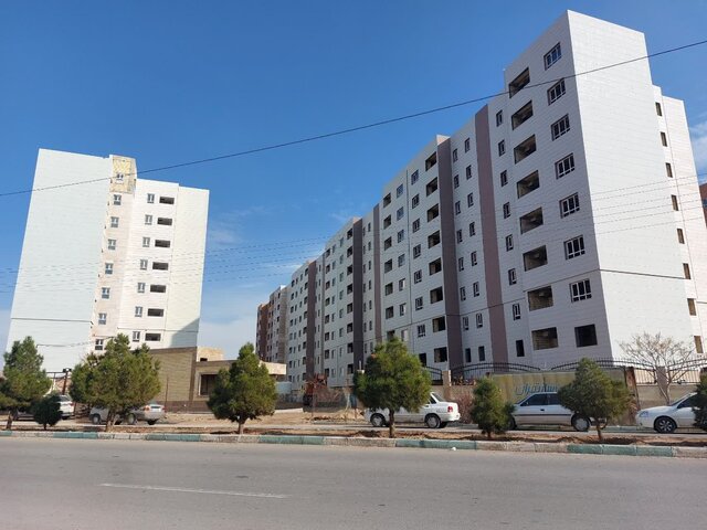 پروژه‌ 690 واحدی شهرک شهیدبهشتی همدان تحویل متقاضیان شد