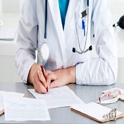 پزشکان همدان در کنار مردم