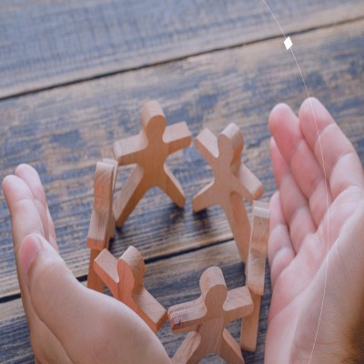 کمک به جامعه با هر توان و تخصصی، مسئولیت اجتماعی است