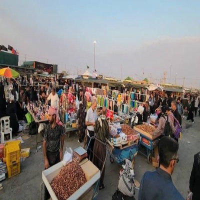 بازارچه دست‌فروشان مهران با 180 غرفه و استقبال گسترده زائران برپا شد