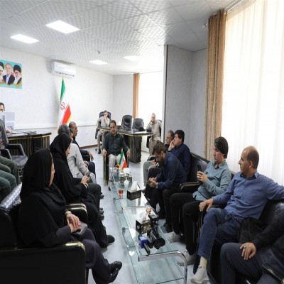 آغاز به‌کار کارخانه سیمان و کلنگ‌زنی بیمارستان 96 تختخوابی دهلران