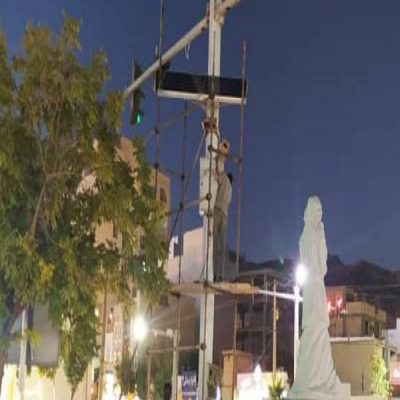 نصب پنل‌های خورشیدی در چهارراه‌های ایلام با هزینه 11 میلیاردی