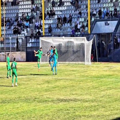 پاس همدان اسیر حاشیه‌بازی؛ مسئولان و هواداران ناراضی