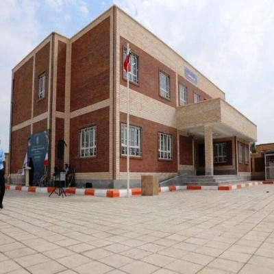 بهسازی 12 واحد آموزشی روستایی در بخش خزل نهاوند