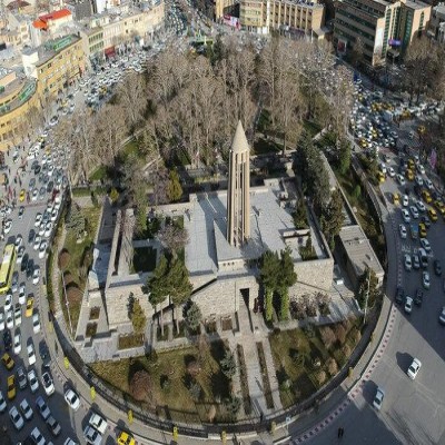 نبود برنامه جامع، عامل تداوم ترافیک در مرکز شهر همدان