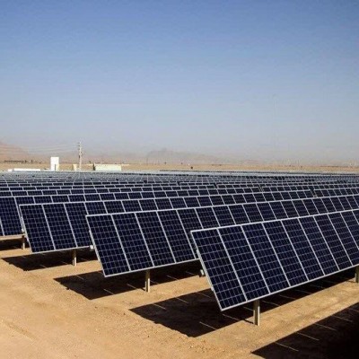 فعال بودن 458 نیروگاه خورشیدی پشت‌بامی با ظرفیت سه مگاوات در کردستان